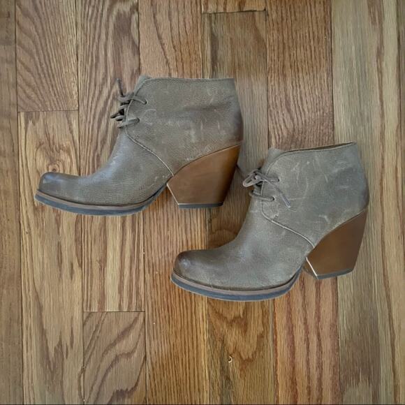 Kork-Ease Roana Womens 7.5 Lace-Up Ankle Booties Slate Leather Boho Chic Neutral - Picture 2 of 9